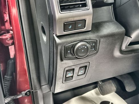 Used 2020 Ford Expedition Platinum AWD/4WD image 16
