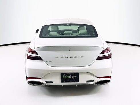 Used 2024 Genesis G70 2.5T image 7