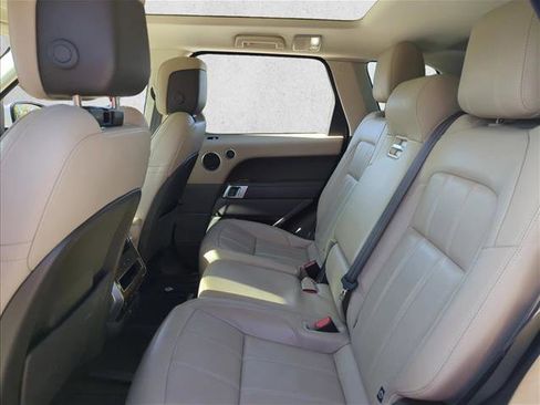 Used 2020 Land Rover Range Rover Sport HSE image 15