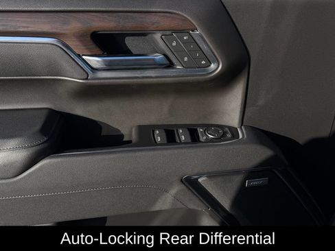 New 2026 GMC Sierra 1500 SLT AWD/4WD image 31