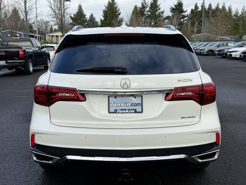 Used 2017 Acura MDX SH-AWD image 7