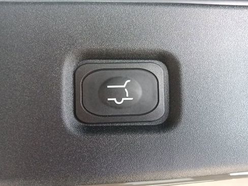 New 2026 Ford Expedition Tremor image 36