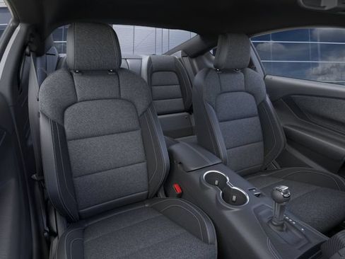 Used 2025 Ford Mustang Coupe RWD image 10