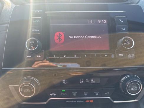Certified 2018 Honda CR-V LX image 17