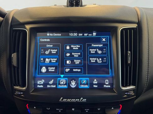 Used 2017 Maserati Levante w/ Sport Package AWD/4WD image 15
