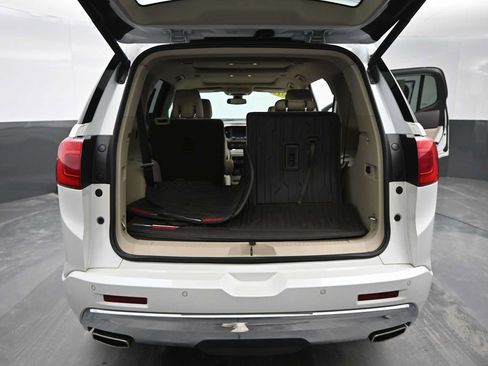 Used 2019 GMC Acadia Denali w/ Technology Package AWD/4WD image 15