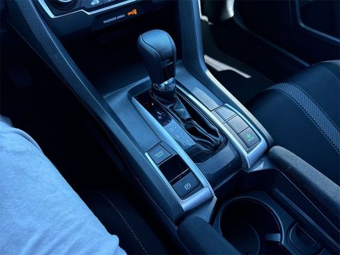 Used 2019 Honda Civic LX image 19