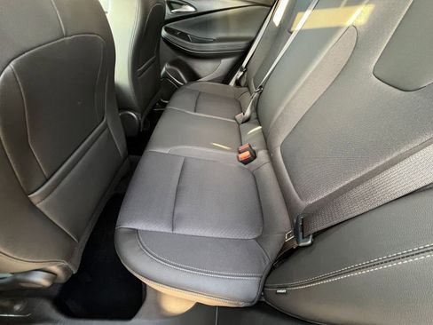 Used 2025 Buick Encore GX Preferred image 25