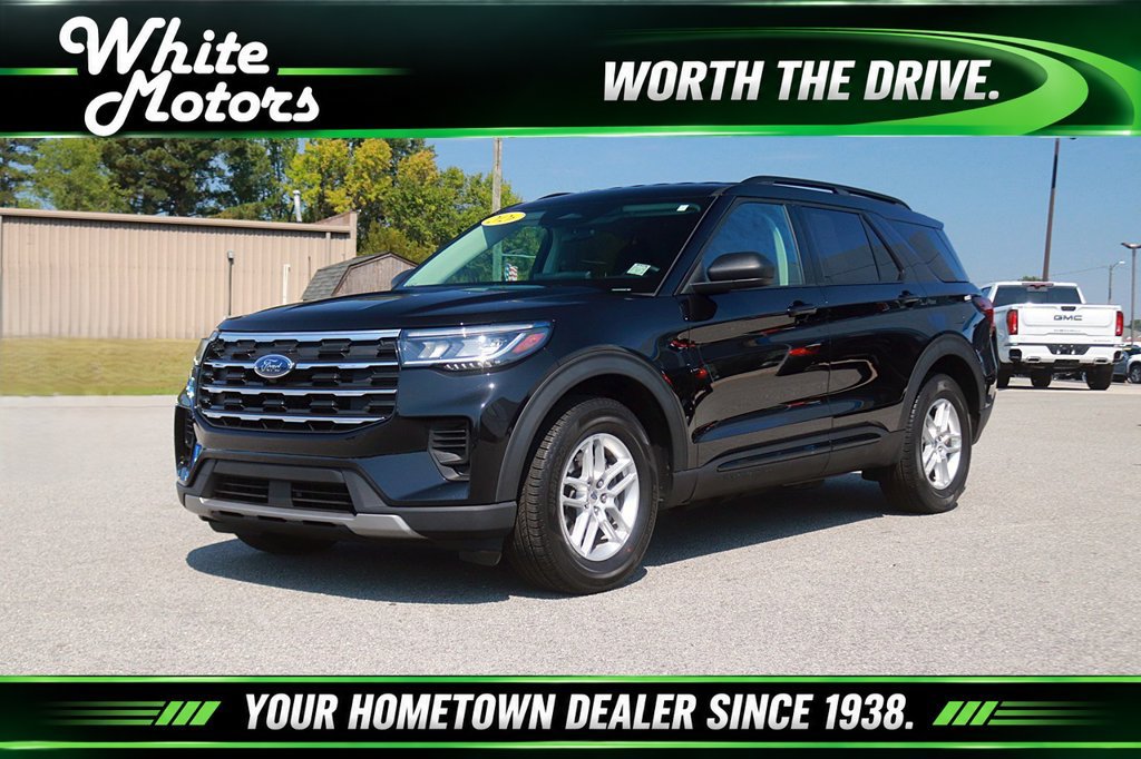 Used 2026 Ford Explorer Active RWD image 1