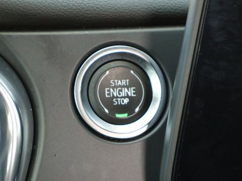 Certified 2024 Chevrolet Blazer LT w/ Convenience Package image 16