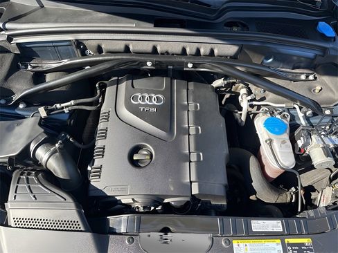 Used 2016 Audi Q5 2.0T Premium image 60
