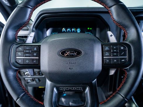 Used 2025 Ford F150 Raptor AWD/4WD image 34