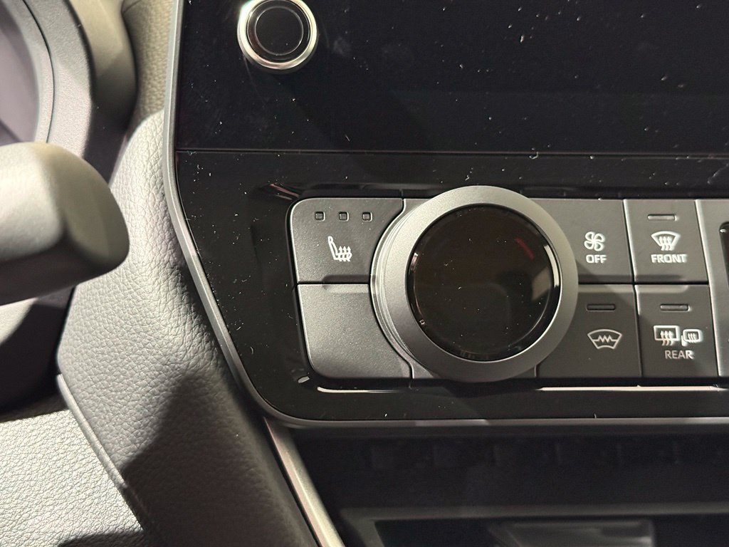 New 2026 Toyota Grand Highlander XLE FWD image 29