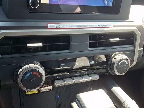 New 2026 Toyota Tacoma SR5 AWD/4WD image 15