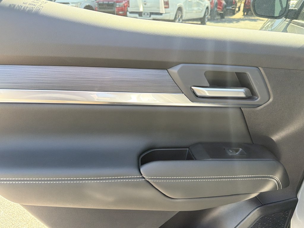 New 2027 GMC Terrain Elevation w/ Black Edition FWD image 11