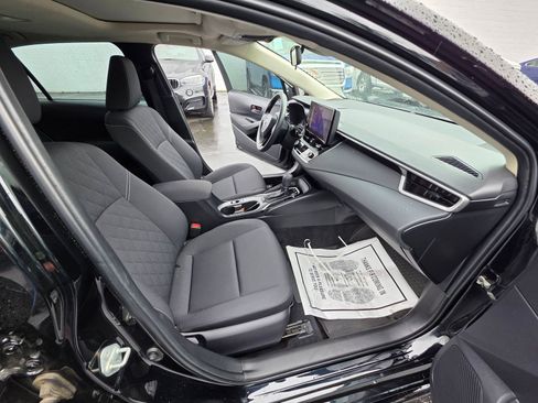 Used 2023 Toyota Corolla LE w/ LE Premium Package image 15