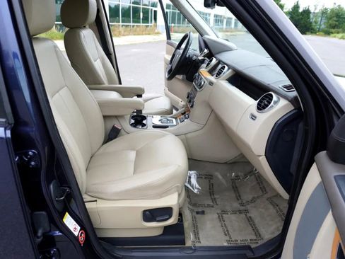 Used 2015 Land Rover LR4 HSE LUX image 10