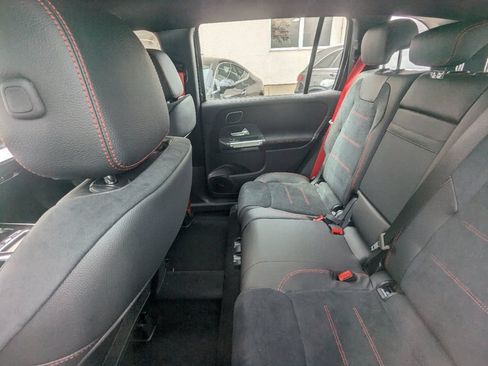 Used 2024 Mercedes-Benz GLB 35 AMG 4MATIC image 12