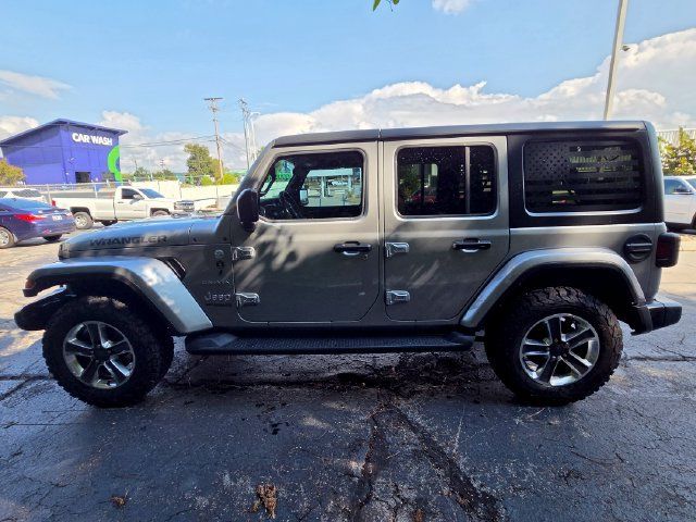 Used 2021 Jeep Wrangler Unlimited Sahara w/ Cold Weather Group AWD/4WD image 16