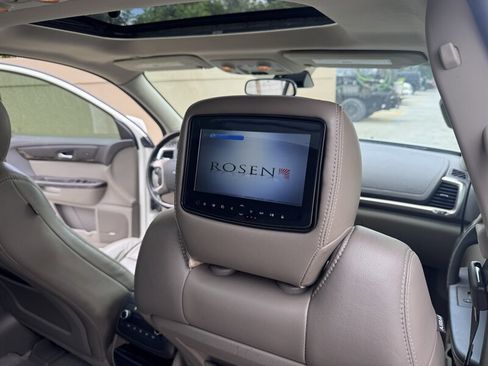 Used 2014 GMC Acadia Denali image 18