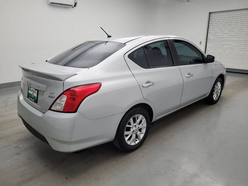 Used 2018 Nissan Versa SV w/ SV Special Edition FWD image 10