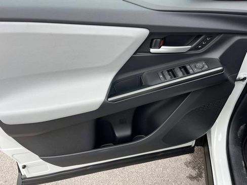 New 2026 Subaru Uncharted AWD image 21