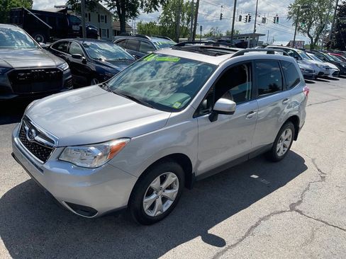 Used 2016 Subaru Forester 2.5i Premium w/ All-Weather Package AWD/4WD image 6