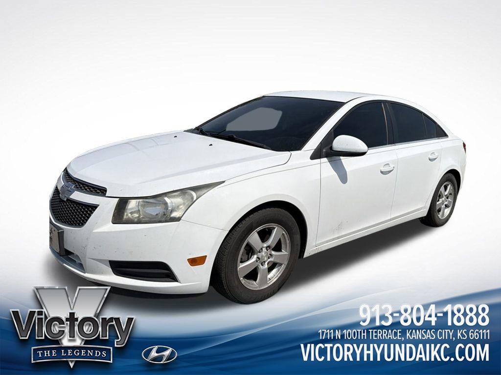 Used 2014 Chevrolet Cruze LT FWD 360° Tour