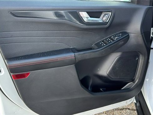 Certified 2023 Ford Escape ST-Line w/ Tech Pack #1 image 9