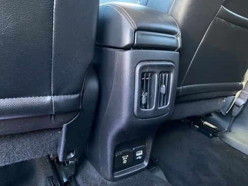 Used 2019 Jeep Compass Limited AWD/4WD image 26