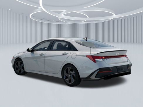 New 2026 Hyundai Elantra Sport FWD image 5