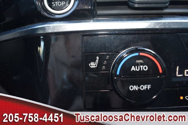 Used 2024 Nissan Pathfinder SV AWD/4WD image 42