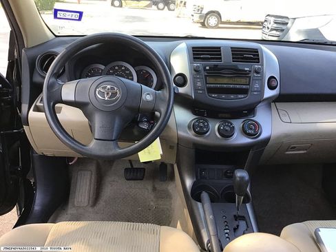 Used 2010 Toyota RAV4 2WD w/ Base L4 Extra Value Pkg image 11
