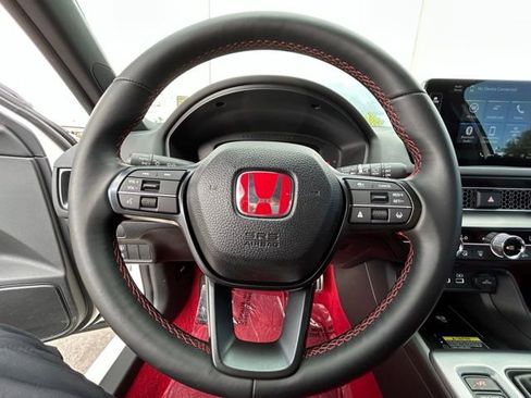 Used 2025 Honda Civic Type R image 12