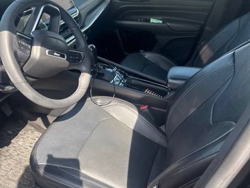 Used 2023 Jeep Compass High Altitude AWD/4WD image 11