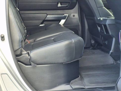 Used 2024 Toyota Tundra Platinum image 18