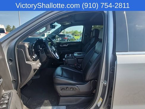 Used 2025 GMC Sierra 1500 SLT RWD image 14