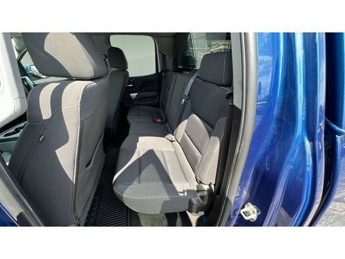 Used 2017 Chevrolet Silverado 1500 LT w/ All Star Edition AWD/4WD image 28