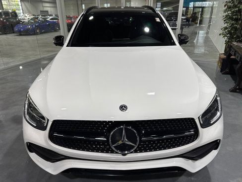 Used 2020 Mercedes-Benz GLC 300 4MATIC image 2
