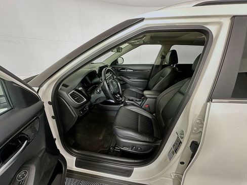 Used 2022 Kia Seltos EX image 21