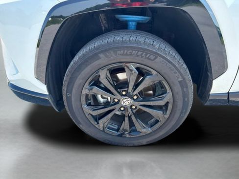 Used 2023 Toyota RAV4 XSE AWD/4WD image 35