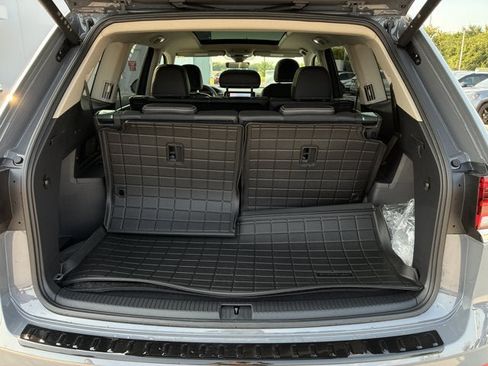 New 2026 Volkswagen Atlas SE FWD image 22