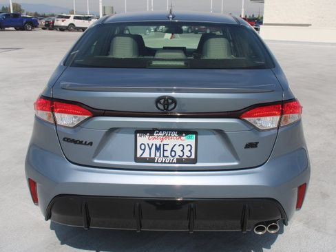 Certified 2026 Toyota Corolla SE FWD image 4