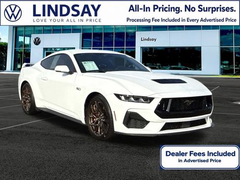 Used 2025 Ford Mustang GT Premium w/ GT Performance Package RWD image 1