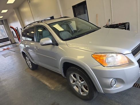 Used 2010 Toyota RAV4 Limited AWD/4WD image 6