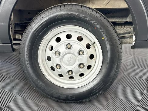 Used 2022 Ford Transit 250 Medium Roof AWD w/ Load Area Protection Package image 25