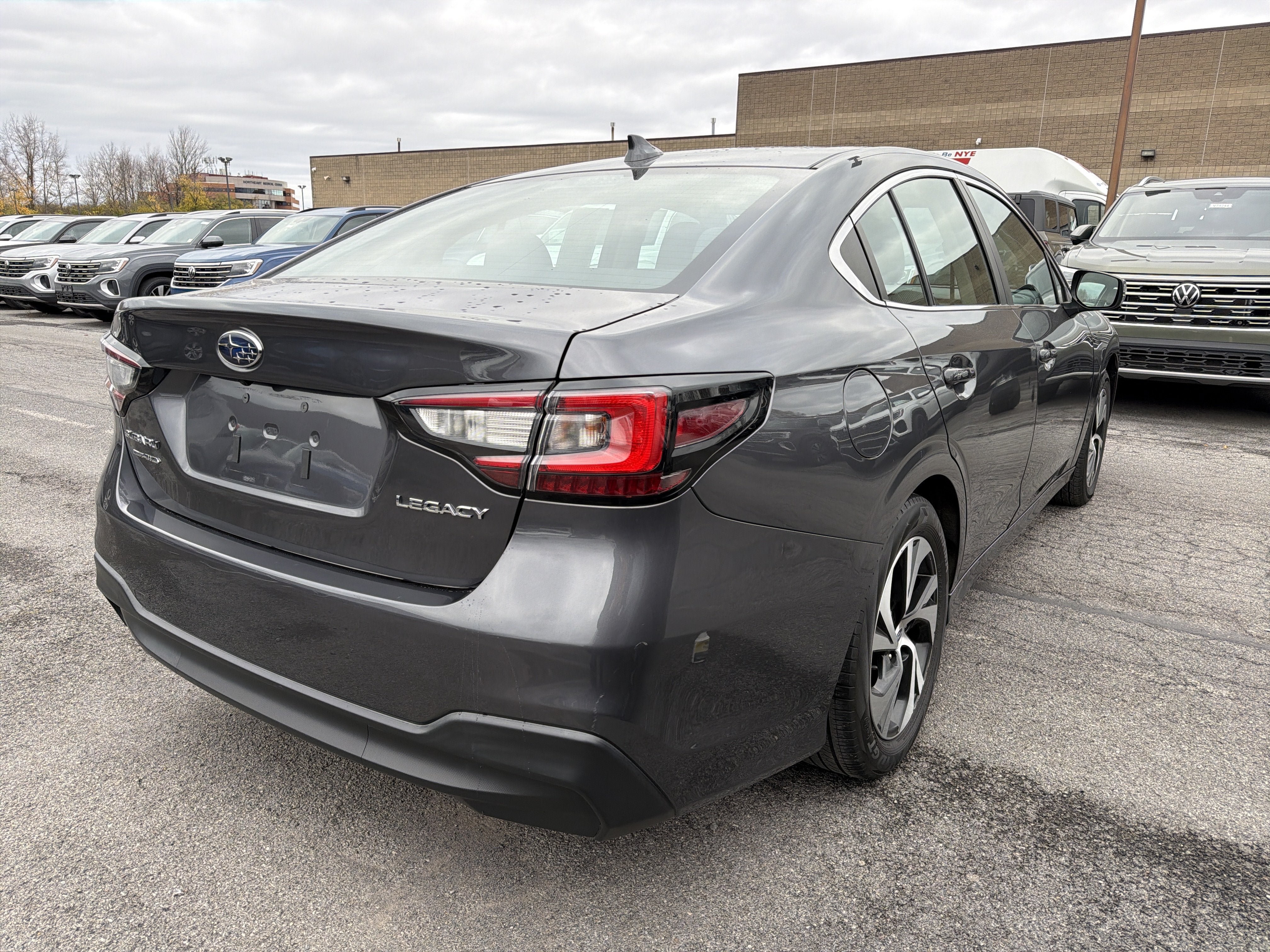 Used 2022 Subaru Legacy Premium AWD/4WD image 7