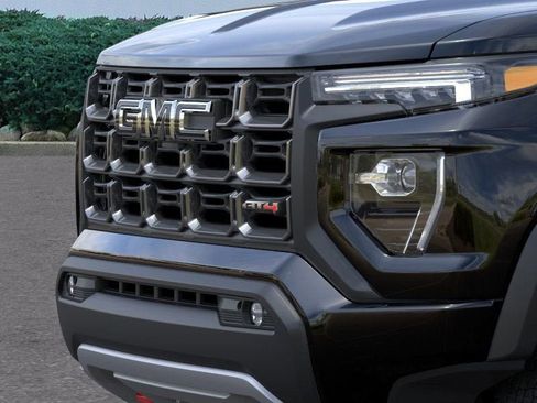 New 2026 GMC Canyon AT4 image 13