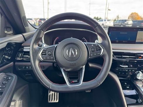 Used 2023 Acura MDX A-Spec image 13