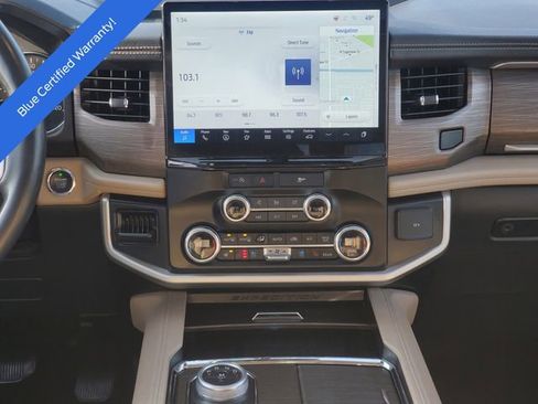 Certified 2024 Ford Expedition Limited image 27